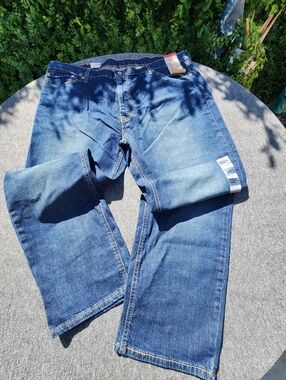 Men's Classic Blue 541 Levis  Straight-Leg Jeans Size 42x30